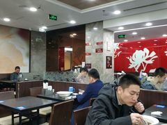 大堂-康师傅私房牛肉面(北京南站店)