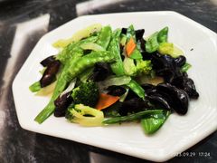 -潮人姐妹轩(海宁路店)