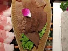 -老牌坊云南鱼豆花火锅(哈西万达店)