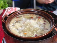 -花苑美食横琴生蚝火锅(拱北粤华路店)
