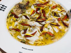 渔语鱼招牌酸菜鱼系列-渔语鱼酸菜鱼新川菜(万象城店)