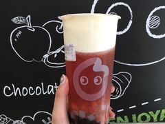 奶霜草莓果茶-CoCo都可(中华广场店)