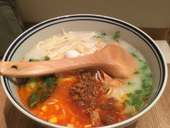 -刀小蛮半只鸡过桥米线(家乐福四元桥店)
