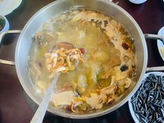 -野菌皇海景野生菌火锅(滨海大道店)