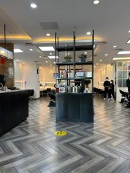 -丁和李朴美发沙龙