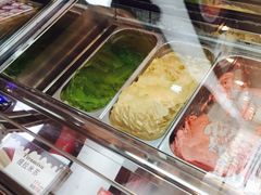-红宝石·鲜奶小方·海派西点房(南丹店)