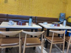 大堂-蜀八婆鲍鱼鸡煲虾(宝安坪洲店)