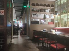 大堂-钱小奴海鲜自助黑金店(杭州滨江龙湖店)
