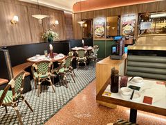 -鹅冠港式茶餐厅(来福士店)