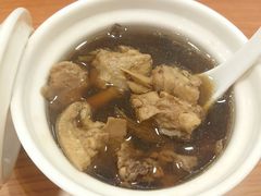 水鸭炖茶树菇汤-莱潮盛美食屋(锐丰中心店)