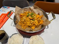 -红渡小香·牛肉麻辣香锅(车站南路店)
