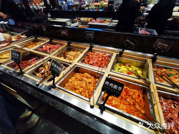 東盛炭烤自助料理(长泰广场店)自助取餐区图片