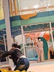 -奈尔宝家庭中心·亲子餐厅(鄞州万达店)