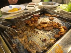 -爱客得牛排海鲜烤肉·火锅自助(春熙路黑金好店)