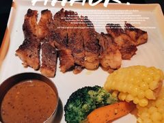 -洛缦音乐餐厅(工业展览馆万象城店)