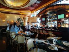 -The Cheesecake Factory(baldwin avenue)