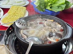 -花苑美食横琴生蚝火锅(拱北粤华路店)