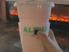 草莓奶昔-ALPHA COFFEE阿尔法咖啡(虹莘路店)