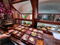 -银米·云南传统过桥米线(双廊黑金冠店)