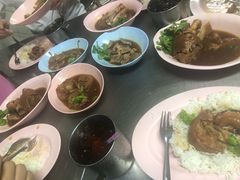 -Kha Mu Charoensang(Silom)