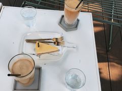 -UNI UNI(环亚凯瑟琳店)