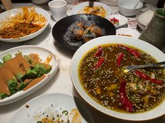 -初蓉丨遇见新川菜(亲贤街荣耀店)