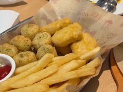 -菲滋意式餐厅(富阳东方茂店)