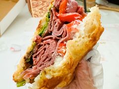 小红帽三明治-OUR Bakery(中海环宇荟店)