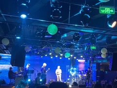-星 Live House