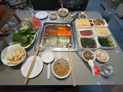 -海底捞火锅(杭州滨江九宜城店)