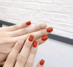 -Pink You美甲美睫纹绣定制中心