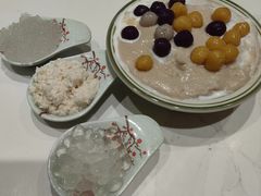 白雪芋泥丸子-堂屋糖水店(愚园店)