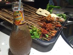 -钢管厂五区小郡肝串串香(奥克斯广场锦城万达店)