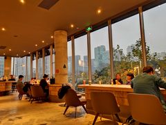 -星巴克臻选(湖滨道店)