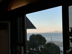 -鹰龙海畔度假酒店(咸祥店)