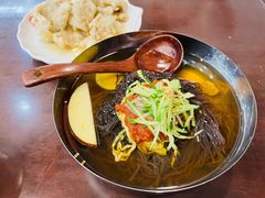 -服务大楼冷面(延大店)