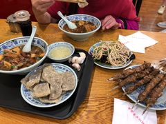 老北京羊肉串-门框胡同百年卤煮(新街口店)