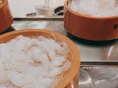 -龍歌自助小火锅(市南金茂湾店)