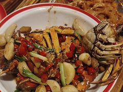 -冶建镜子·老南昌大排档·江西虾王(总店)