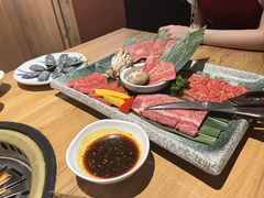-炼火烤肉店