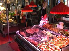 -正宁路小吃夜市