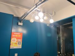 -荒岛实景沉浸密室(江汉路1店)