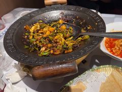 -聚鑫朋酸菜肥肠(文艺路口店)