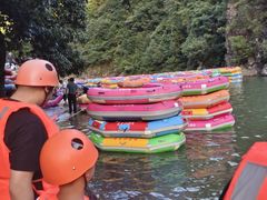 -安吉龙王山峡谷漂流