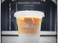 冰拿铁-Seesaw Coffee(上生新所店)