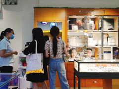 -世纪大明眼镜·蔡司战略授权店(汉街店)
