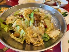 -侬佳蒸菜馆(听潮店)