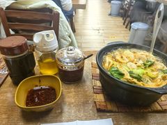 -天瑞福云南过桥米线(十里河店)