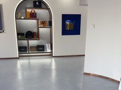 -聚云奢二手奢侈品黄金手表包包回收·中古店(三里屯总店)