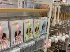 -名创优品(江南新地店)